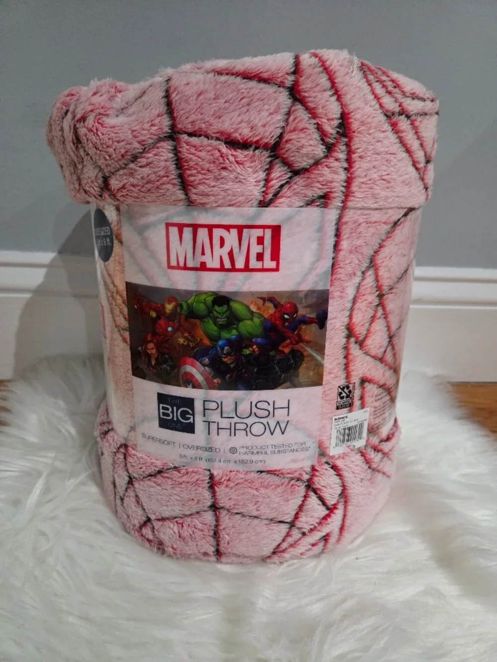 Marvel Spiderman Plush Throw Blanket